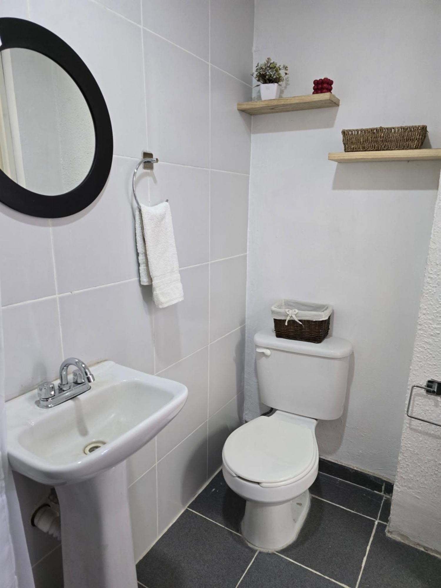 Apartamento Loft Iteso Buganvilias Coca Cola Periferico Y Lopez Mateos Guadalajara