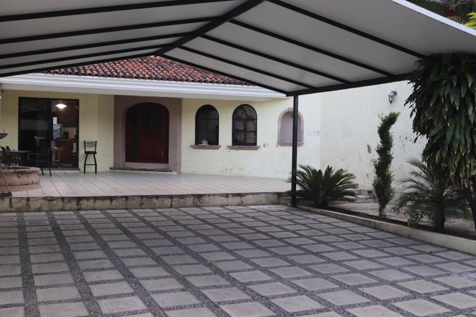 Recidencia Cerca Galerias Сasa de vacaciones Guadalajara