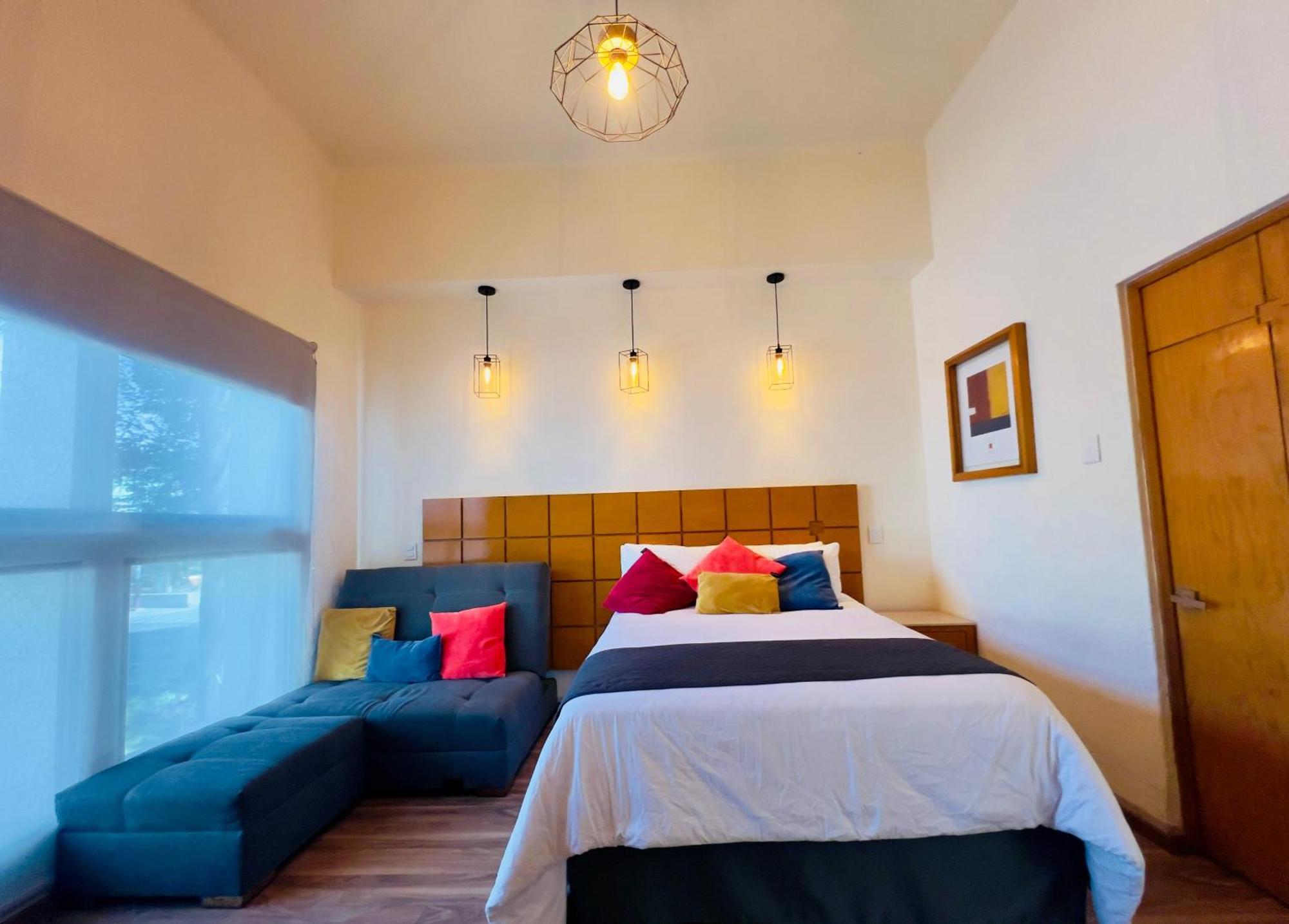 Hotel Consulado *