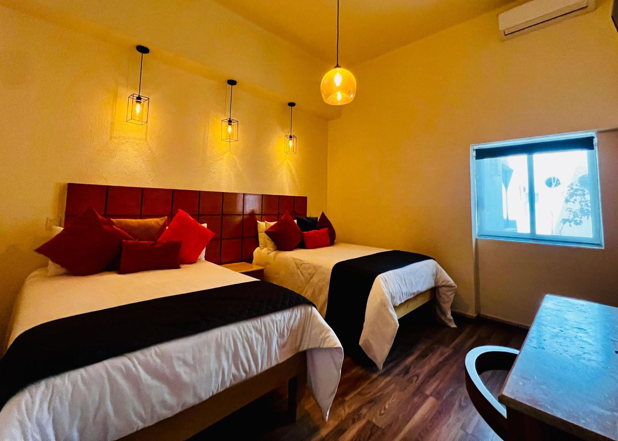 Consulado Hotel