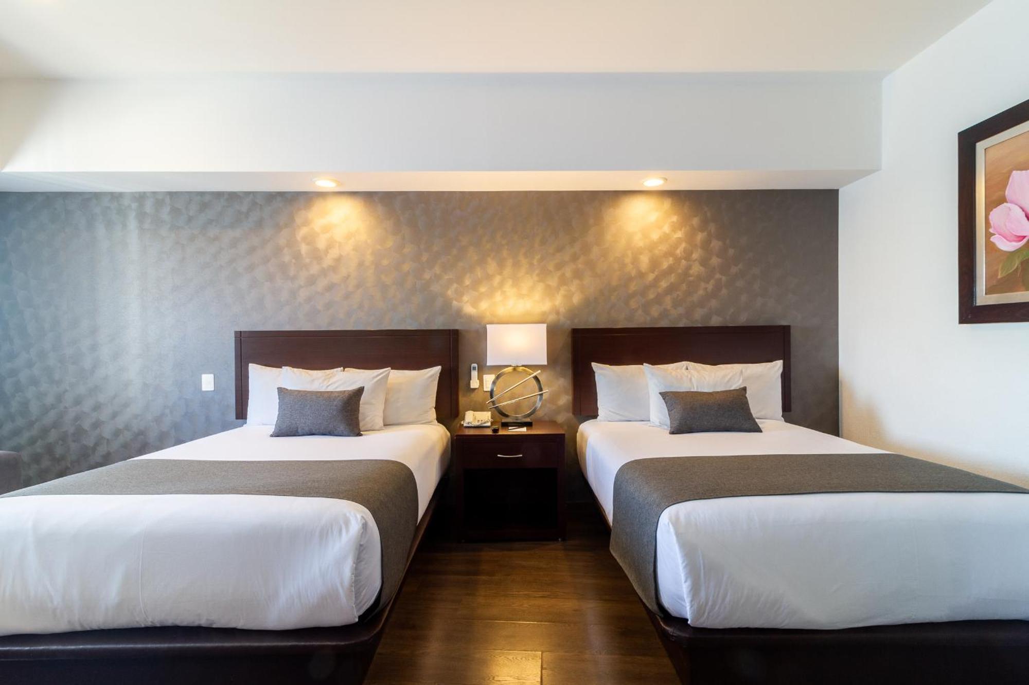 Ejecutivo Express Hotel 4*