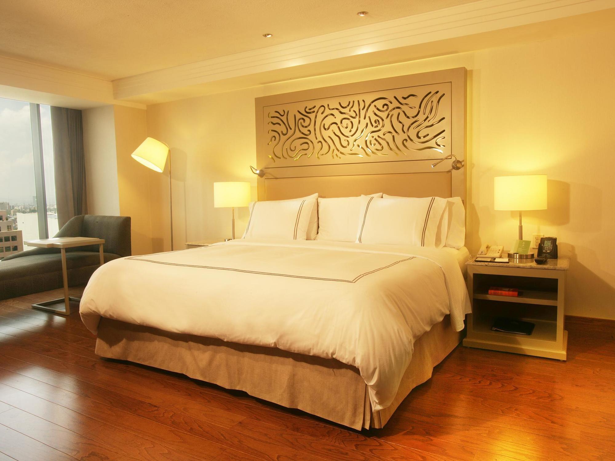 Hilton
