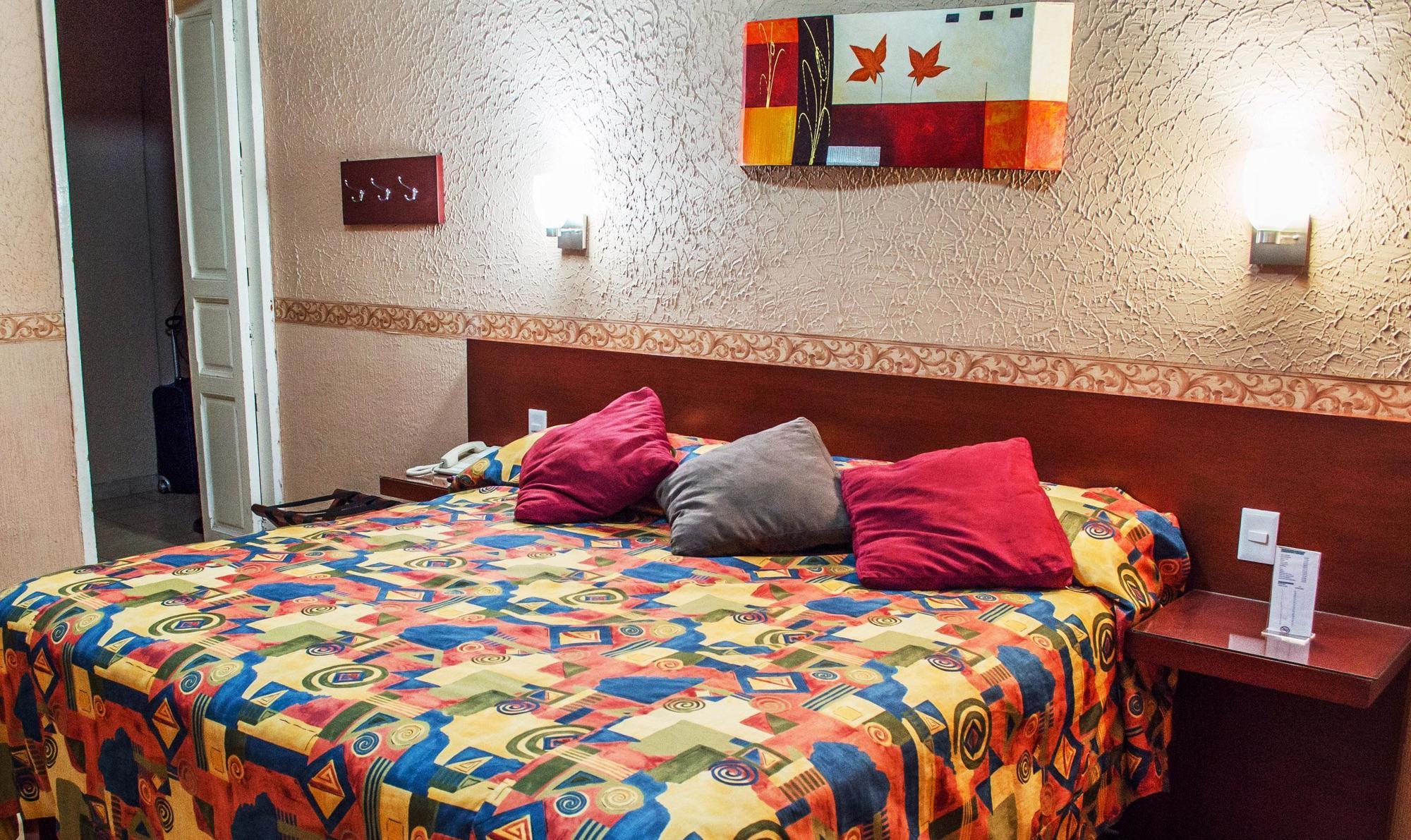 Hotel Regis 3*