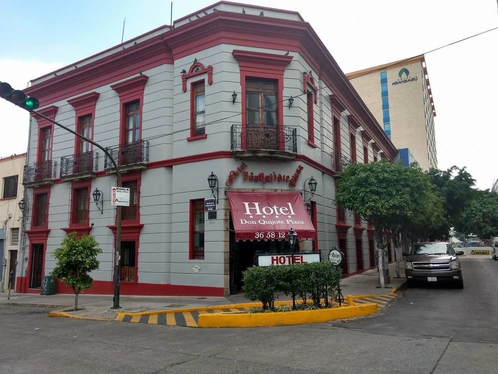 Don Quijote Plaza - Centro Historico 3* Guadalajara