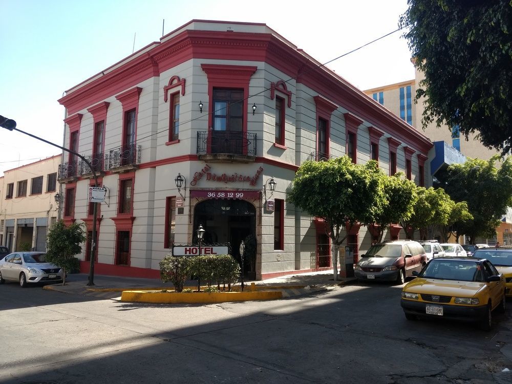 Don Quijote Plaza - Centro Historico Guadalajara