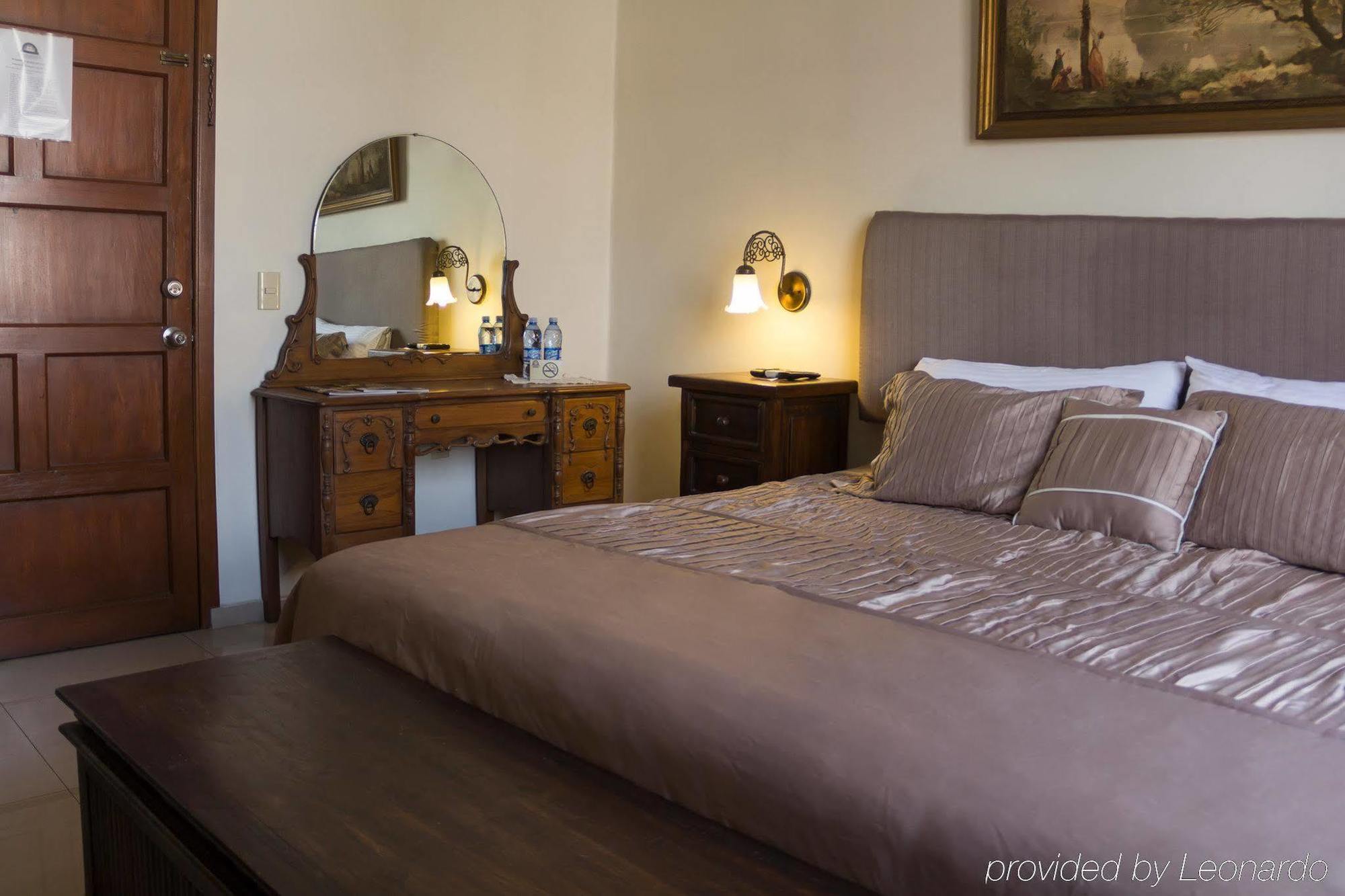 Casa Madonna La Providence 4* Guadalajara