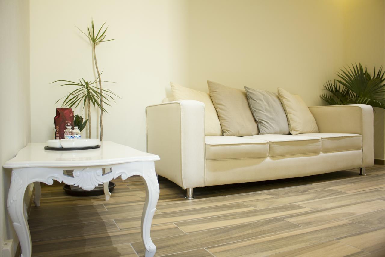 Apartahotel Cozy Loft *london* / Centrico Zapopan *