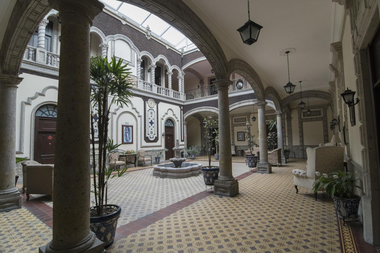 Morales Historical & Colonial Downtown Core Hotel