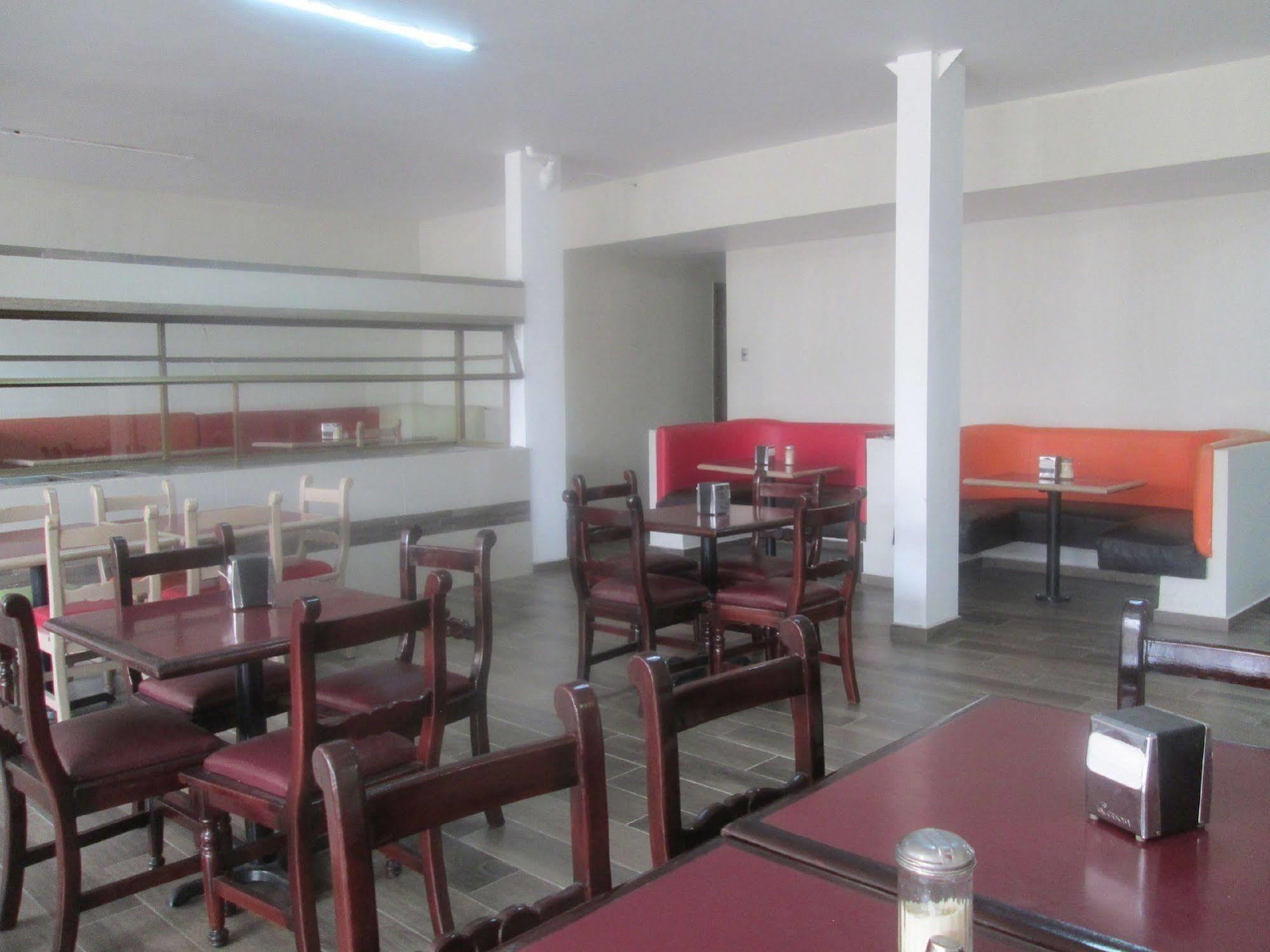 Hotel Colon Express