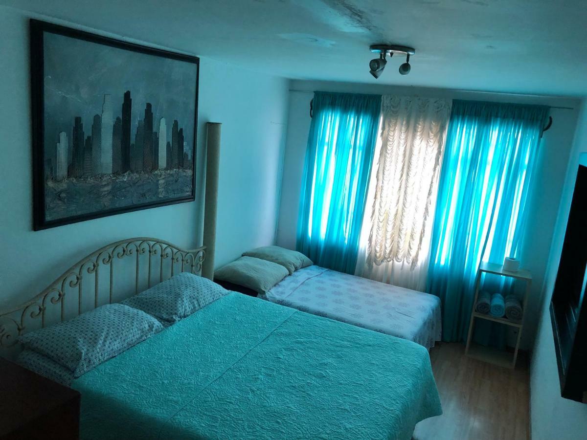 A Cuadra De La Minerva Habitación en casa particular Guadalajara