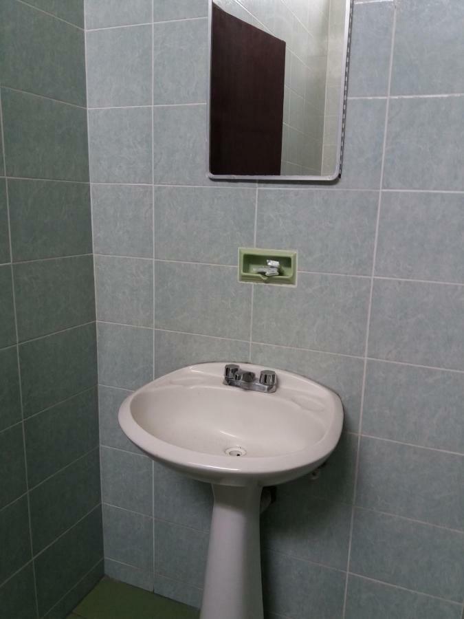 Junto Glorieta La Minerva Hotel 3*