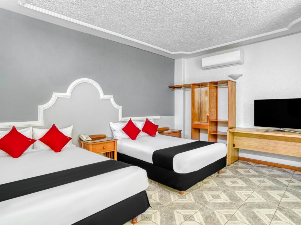 Hotel Y Mirador 3*