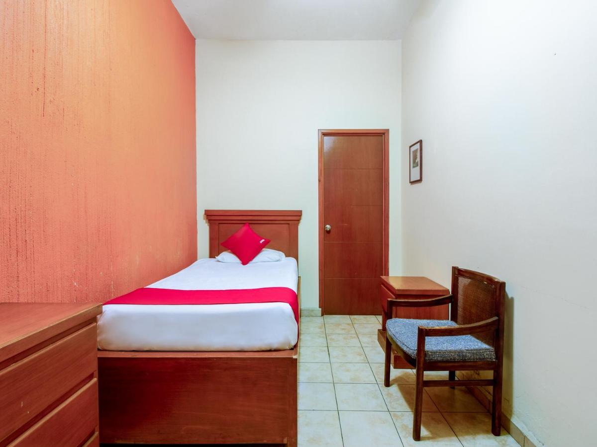 Hotel Oyo Garibaldi