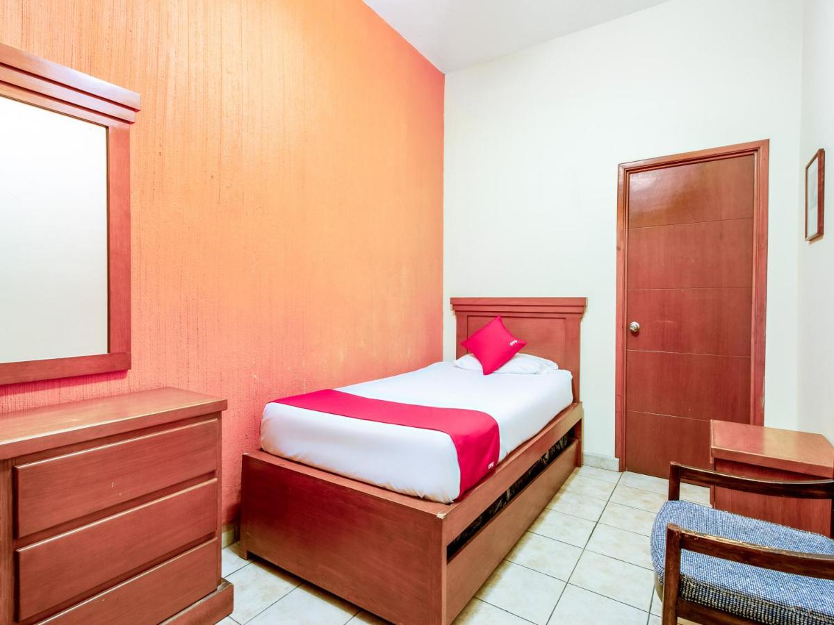 Hotel Oyo Garibaldi Guadalajara