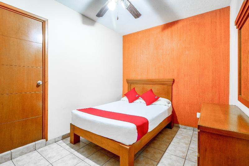 Hotel Oyo Garibaldi