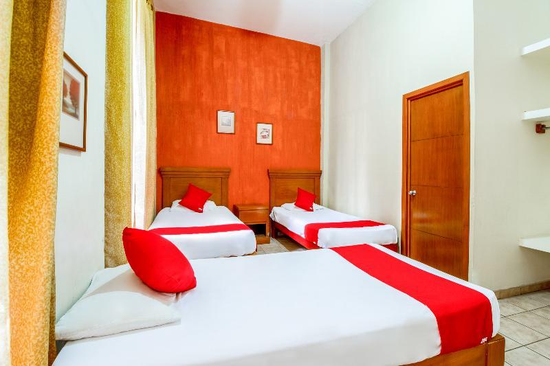 Oyo Garibaldi Hotel