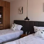 Mrw Duo 24 Wonderful 3 Bedroom Apartment