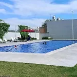 Casa Mia Airport