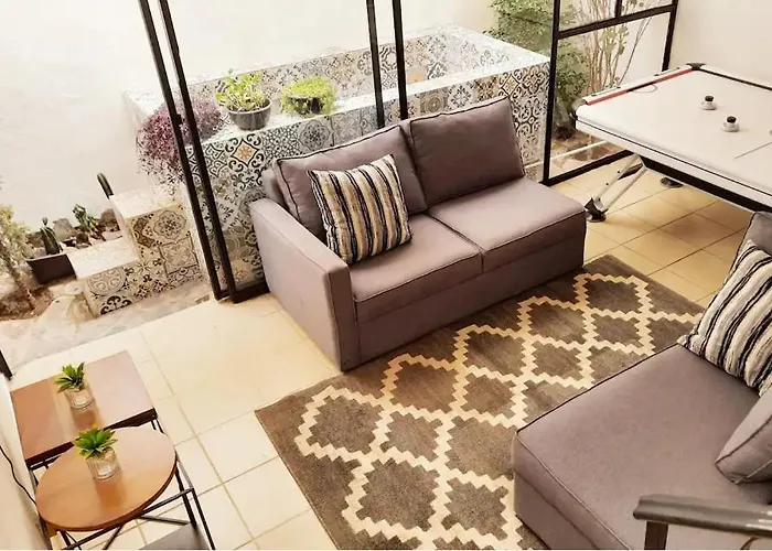 Luxury Bugambilias Lukasa Home, alberca&airhockey - hotel diseño