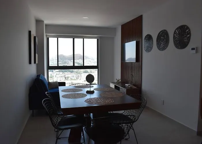 Mrw Duo 24 Wonderful 3 Bedroom Apartment