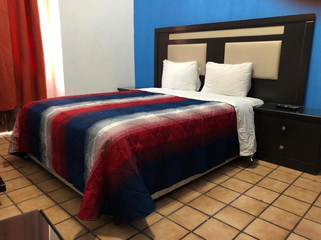 Hostal De Los Reyes Pensión *