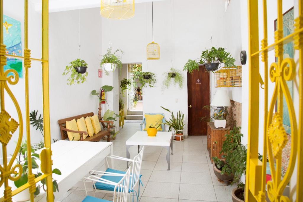 Casa Canario Hostal *
