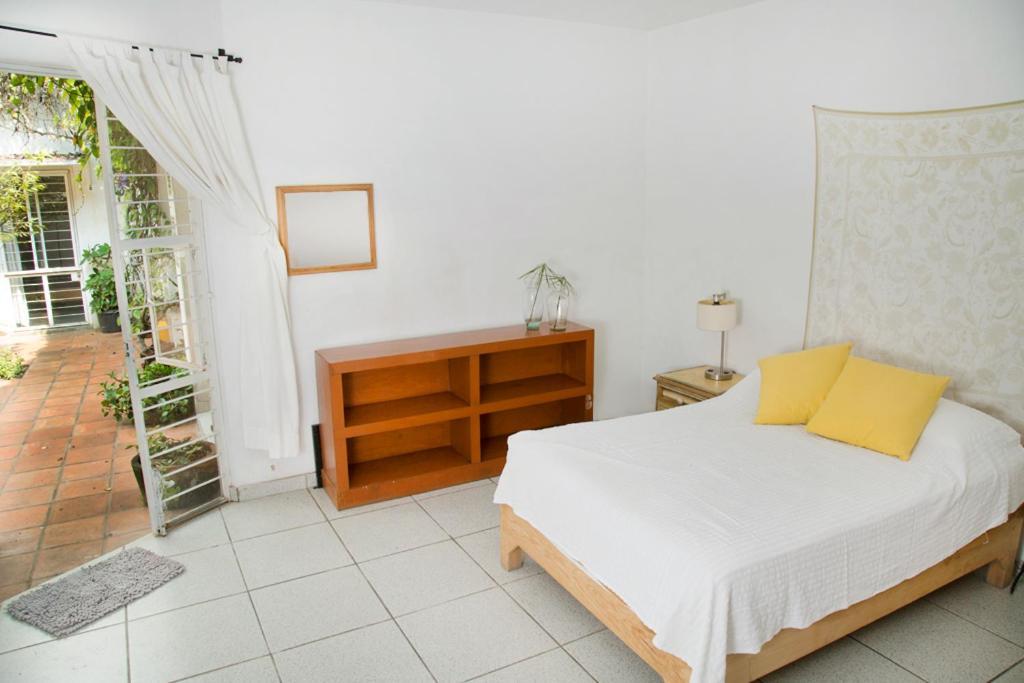 Casa Canario Hostal Guadalajara