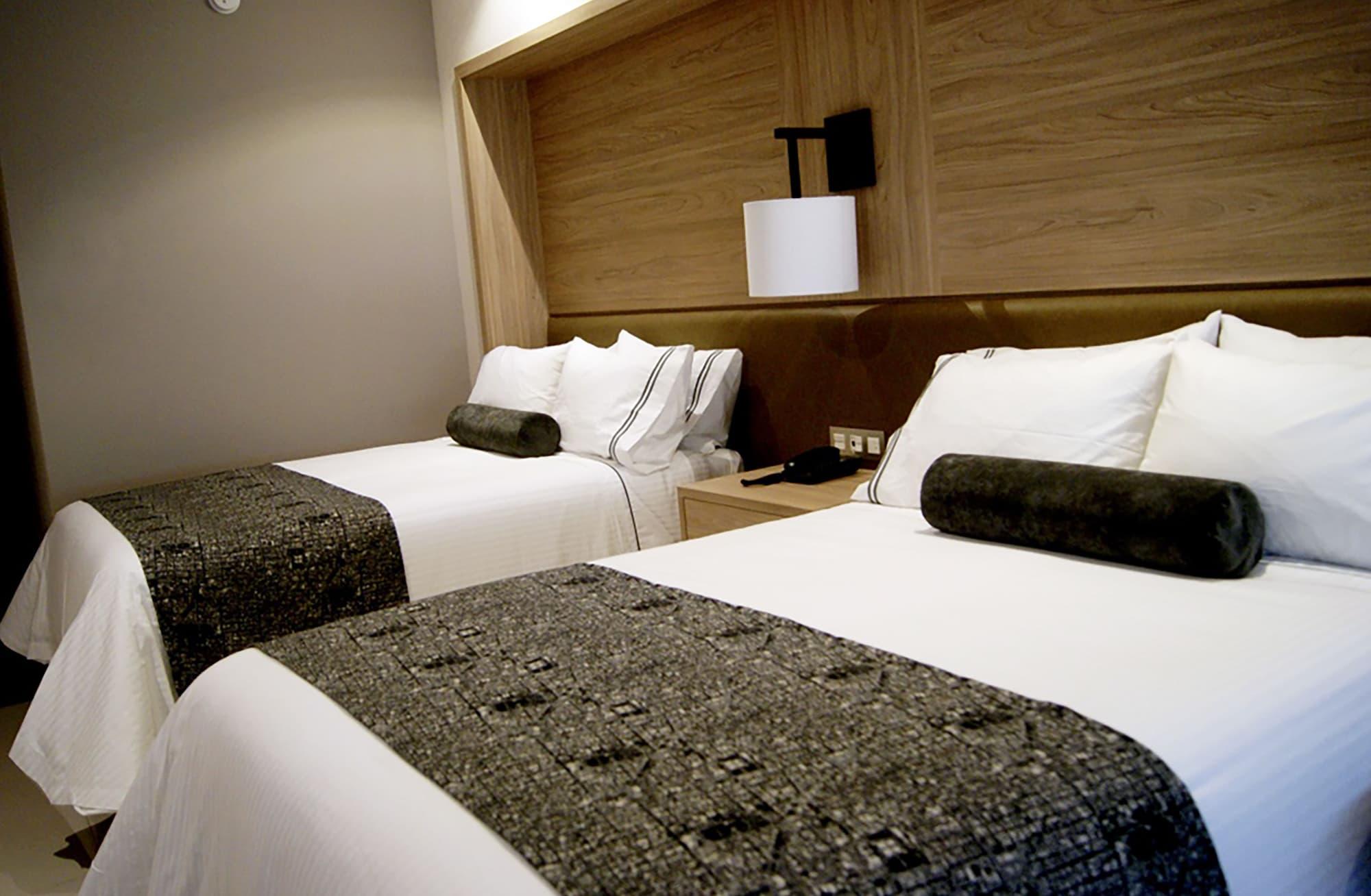 Real Maestranza Hotel 4*