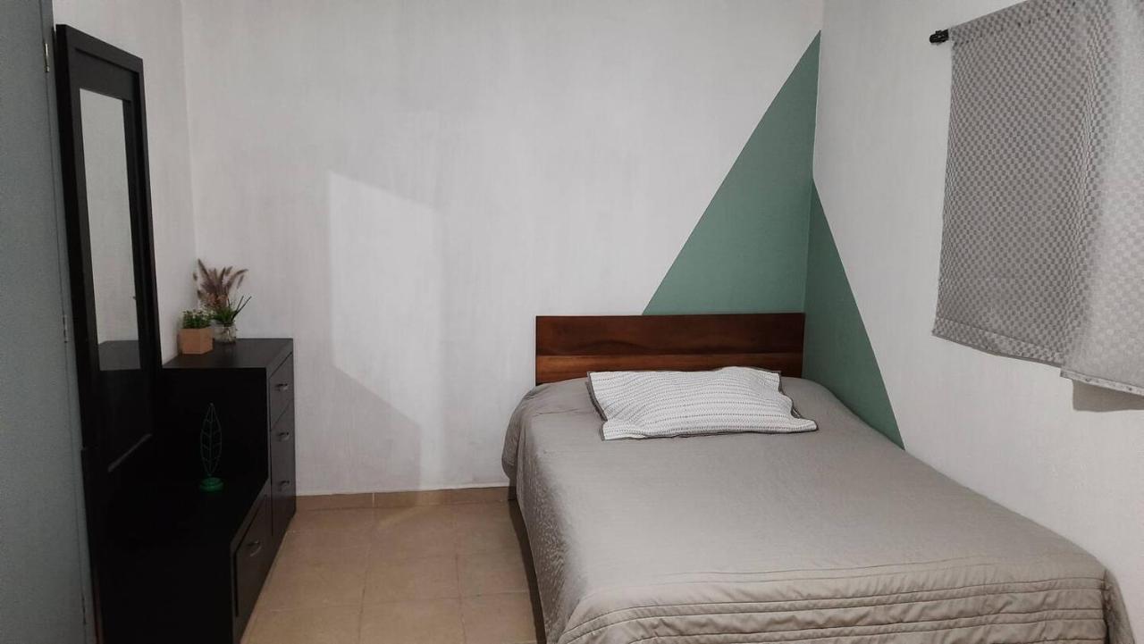 Luxury Bugambilias Lukasa Home, alberca&airhockey - hotel diseño Сasa de vacaciones Guadalajara