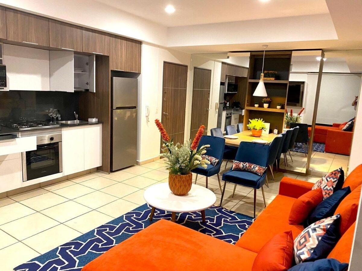 Apartamento Diseño único Con 2 Recámaras, Alberca Y Gimnasio *