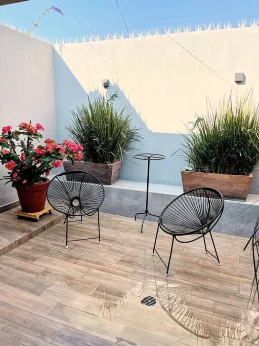 Moderno Y Artistico En *