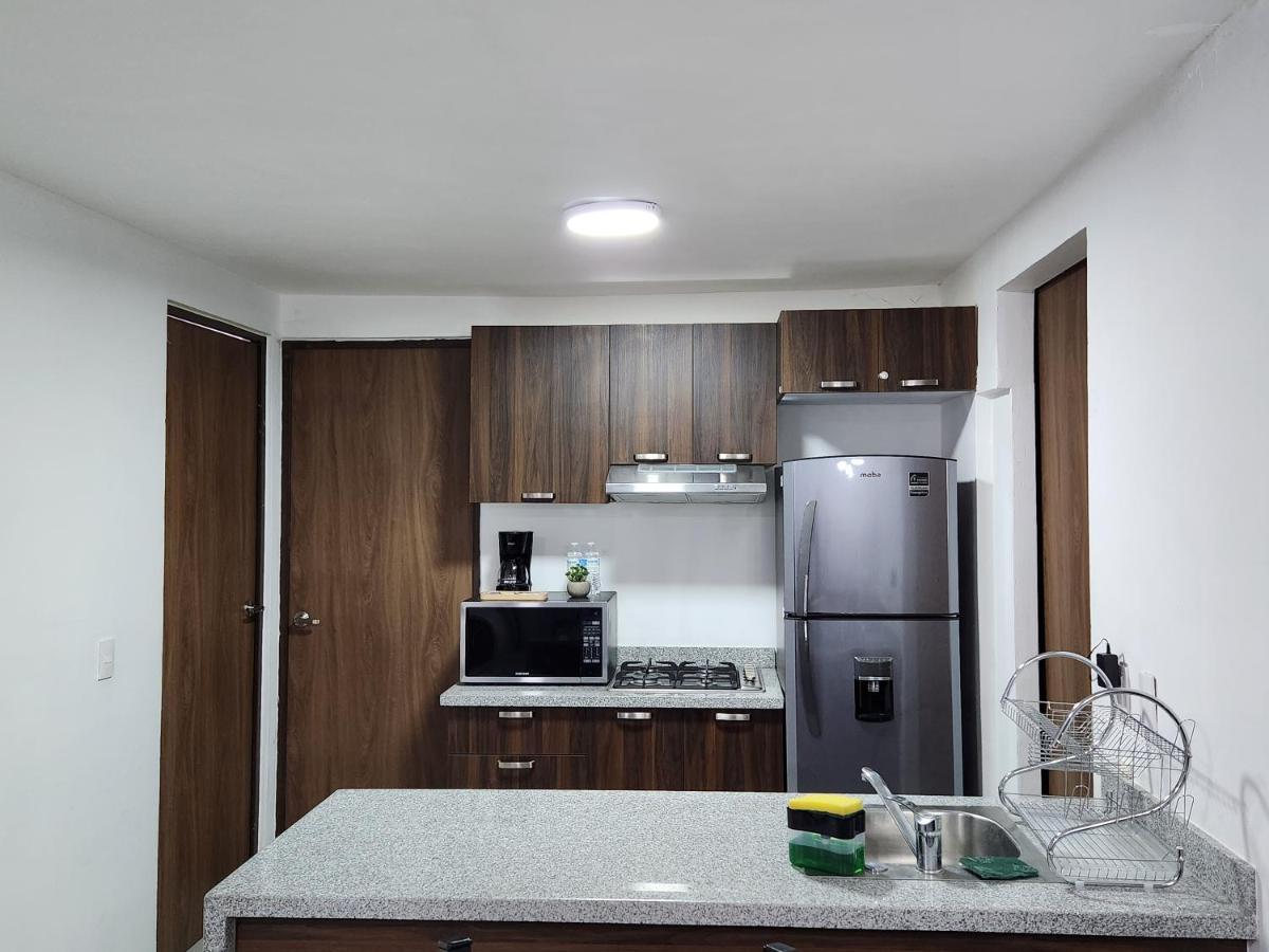 Nuevo Y Amplio Departamento Con Alberca Y Seguridad En El Centro De Apartamento *
