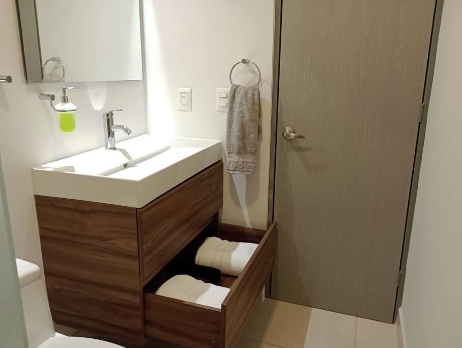 Apartamento Federalta Aptm 1 Parking/2br/2ba Guadalajara