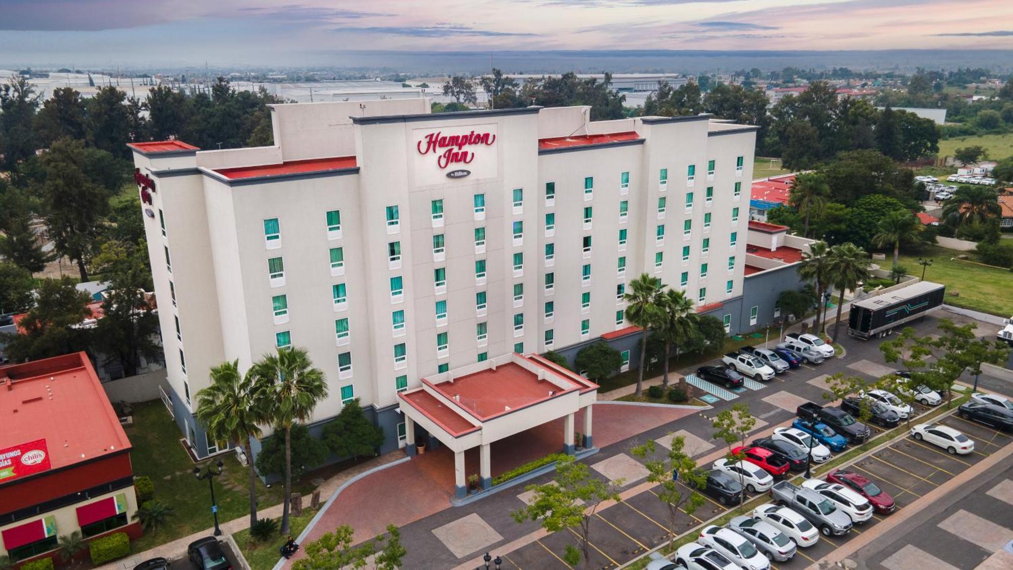 Hotel Hampton By Hilton Guadalajara-aeropuerto