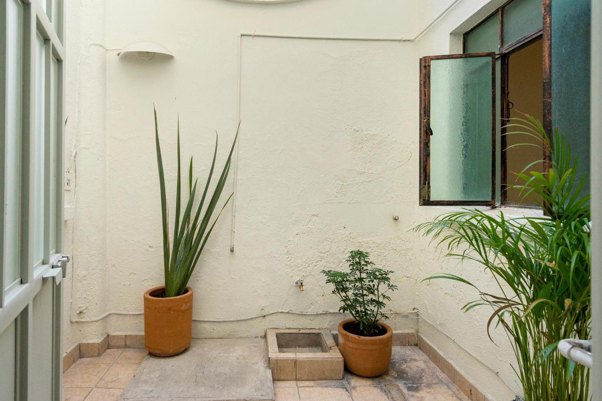 Casa Lucia Pensión *