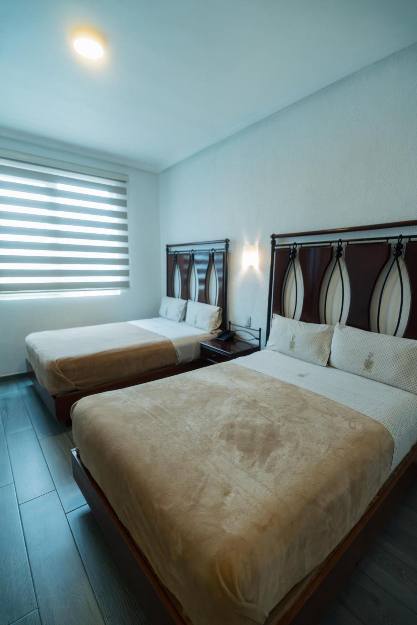 Hotel Alcazar - Centro Historico Guadalajara