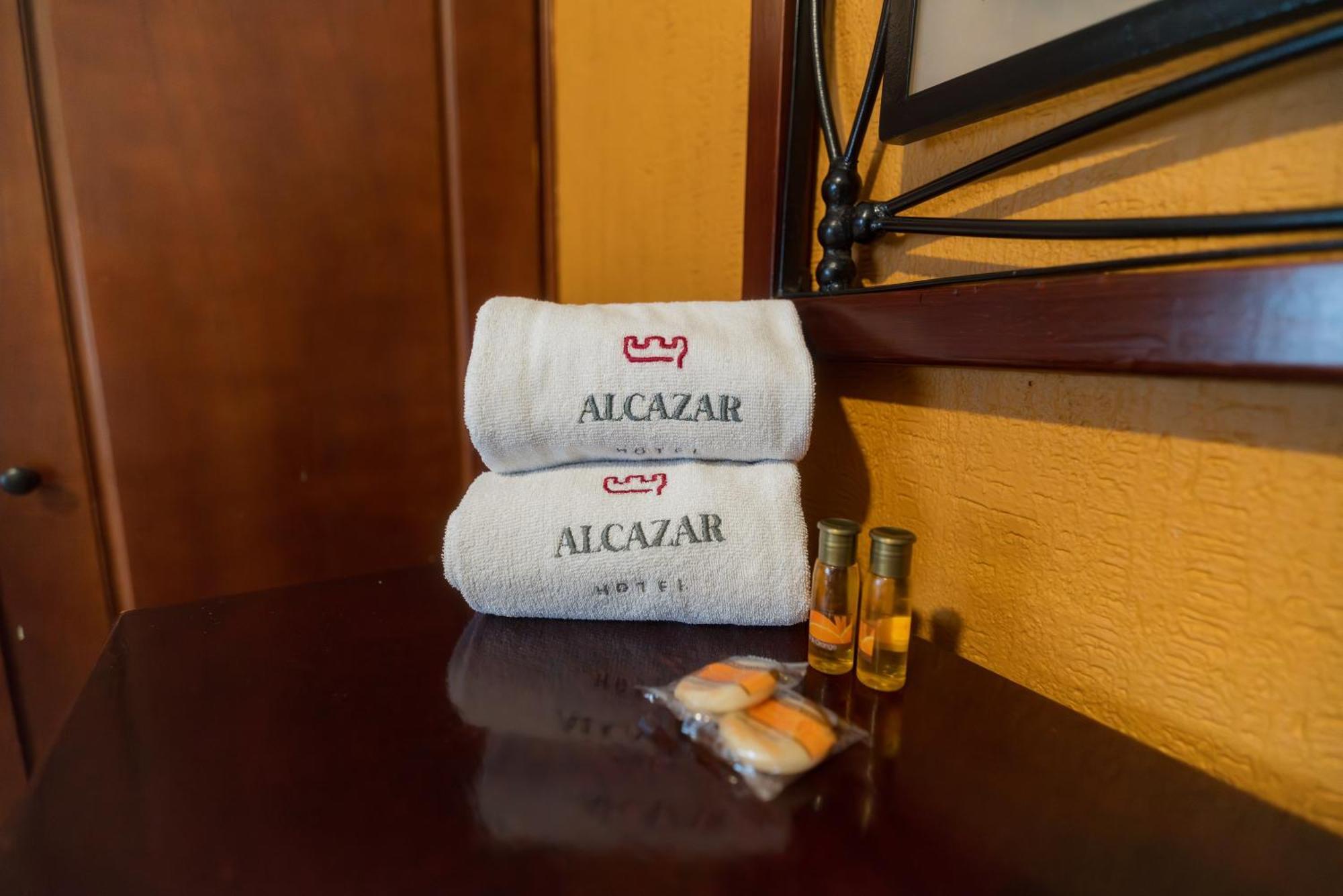 Alcazar - Centro Historico Hotel 4*