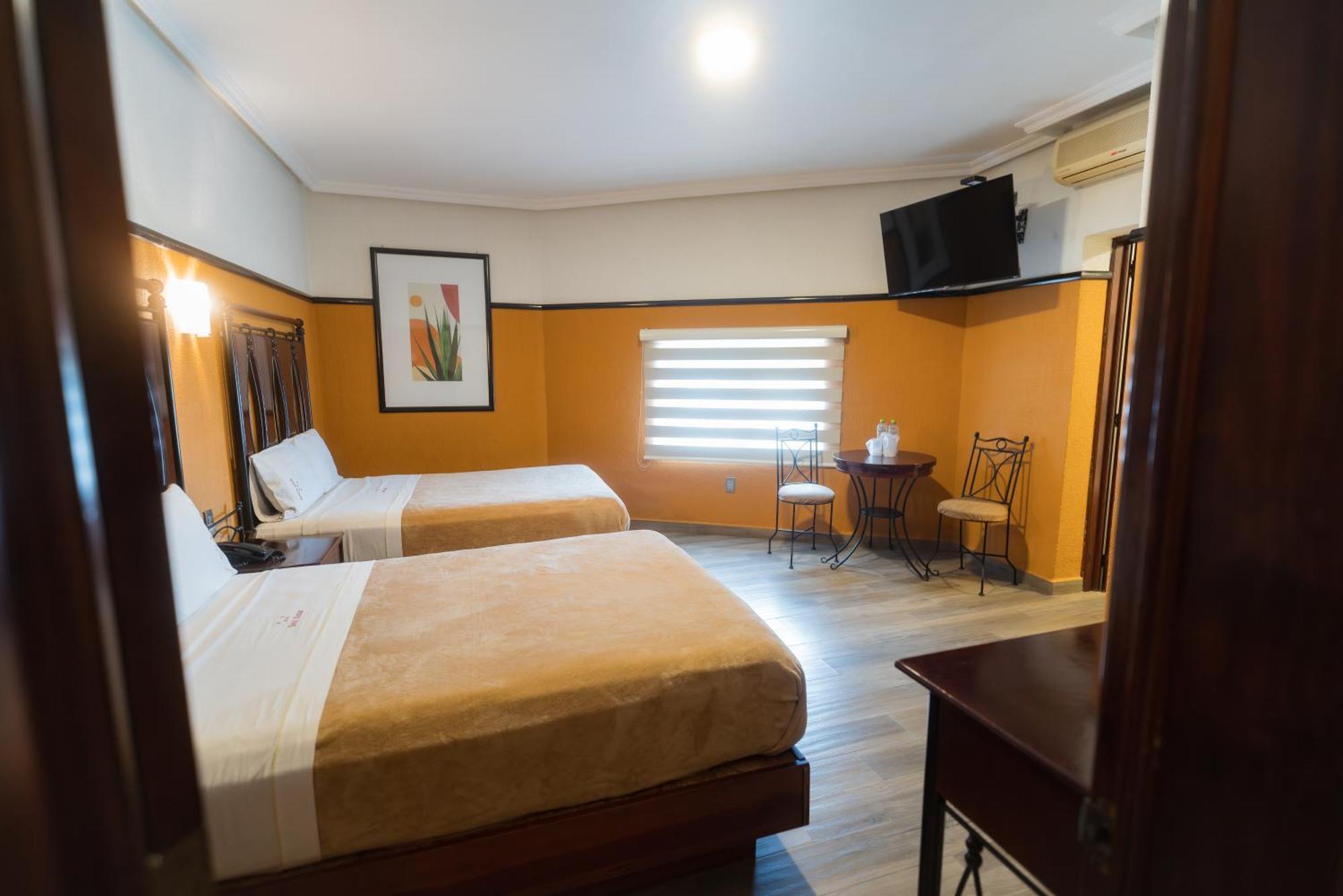 Alcazar - Centro Historico Hotel
