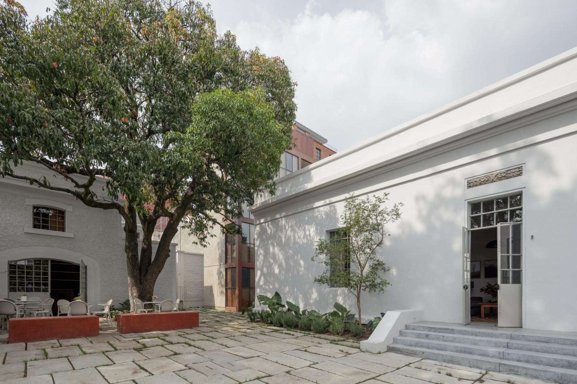 Casa Bosque Eduviges Hotel