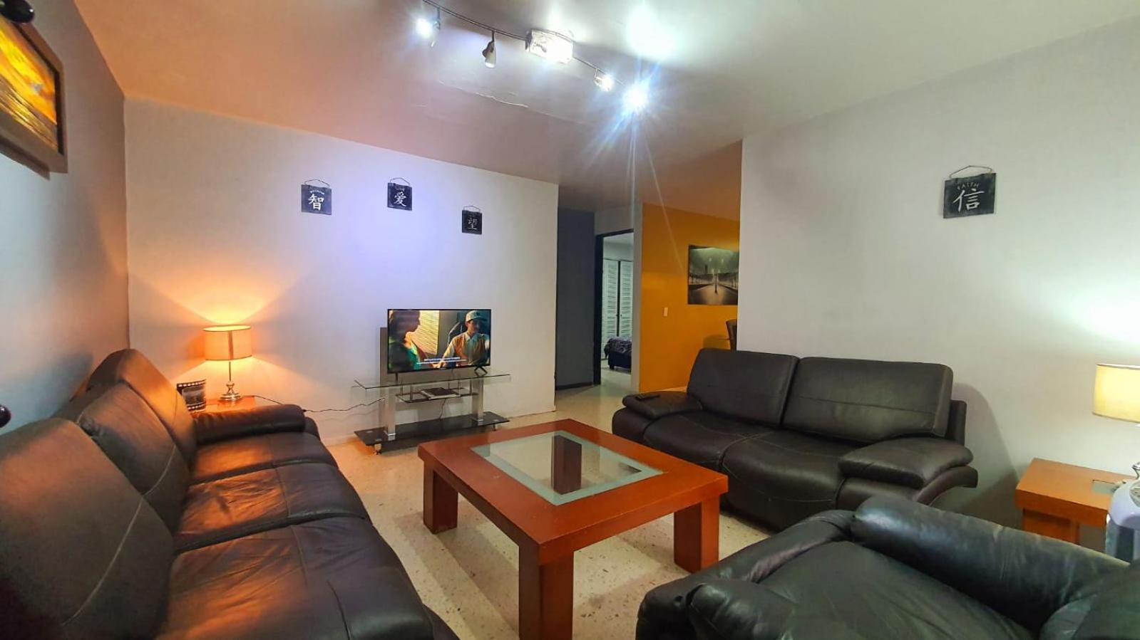 Expo Gdl Y Col Americana Apartamento *