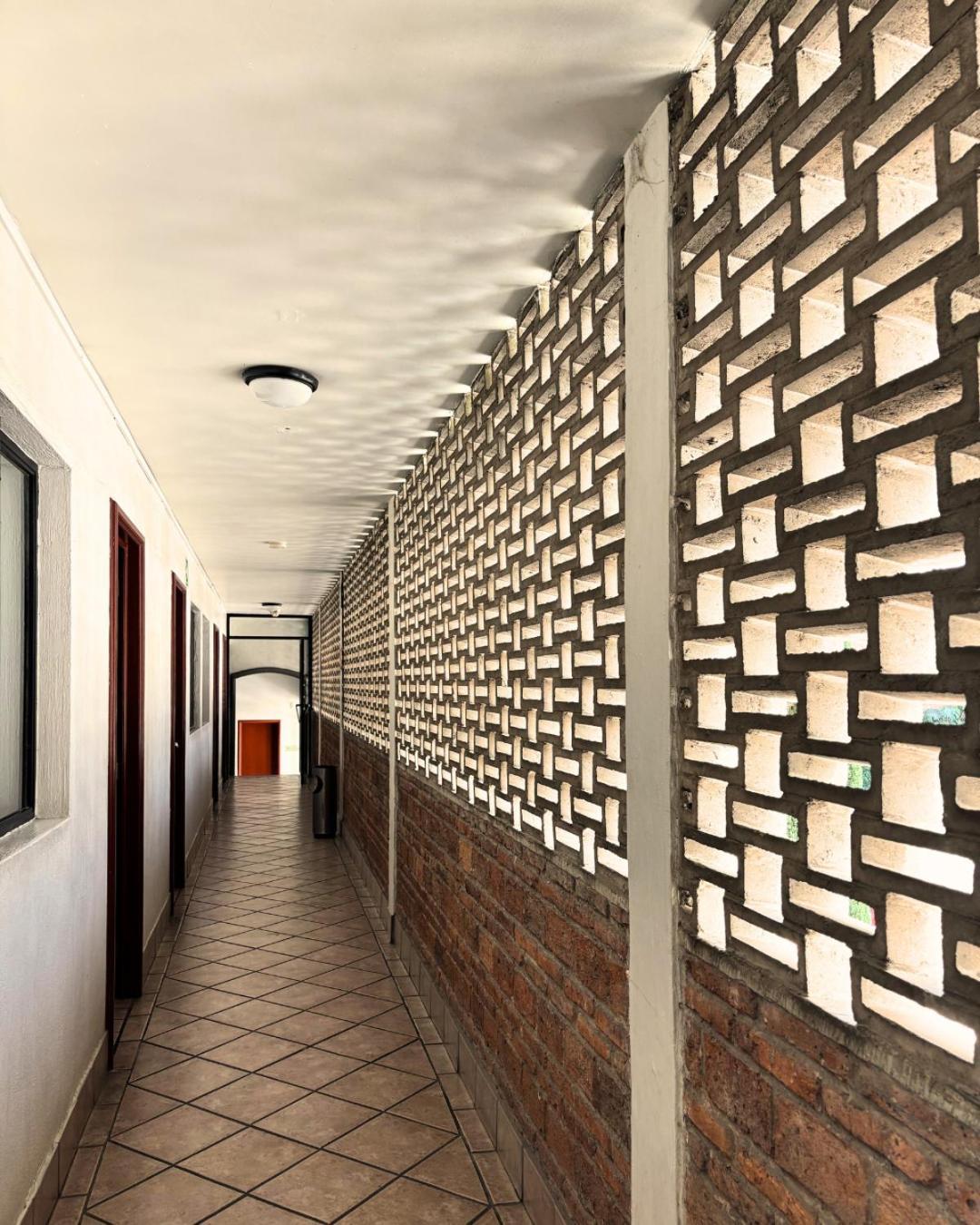 Hotel Arboledas Industrial 3*