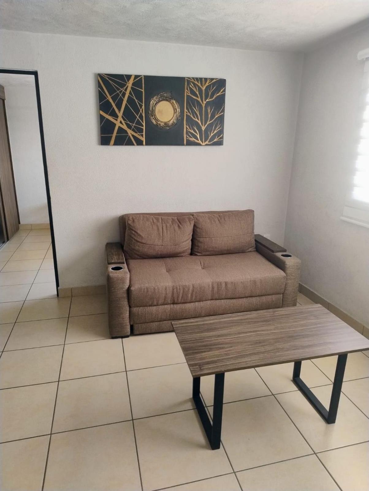 Excelente Departamento Centrico. Apartment *
