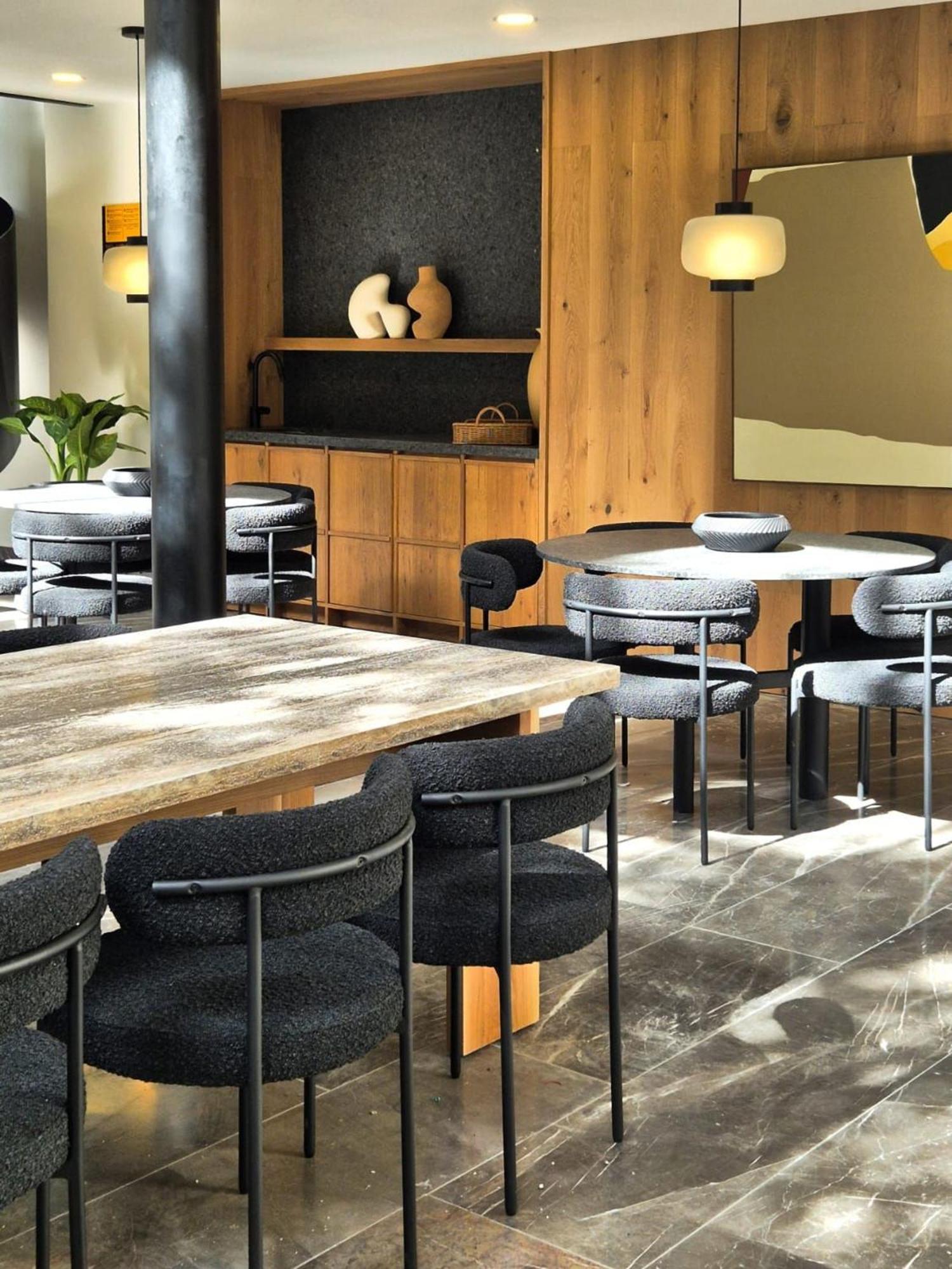 Elegante Con Balcon | Art Park Gdl Apartamento