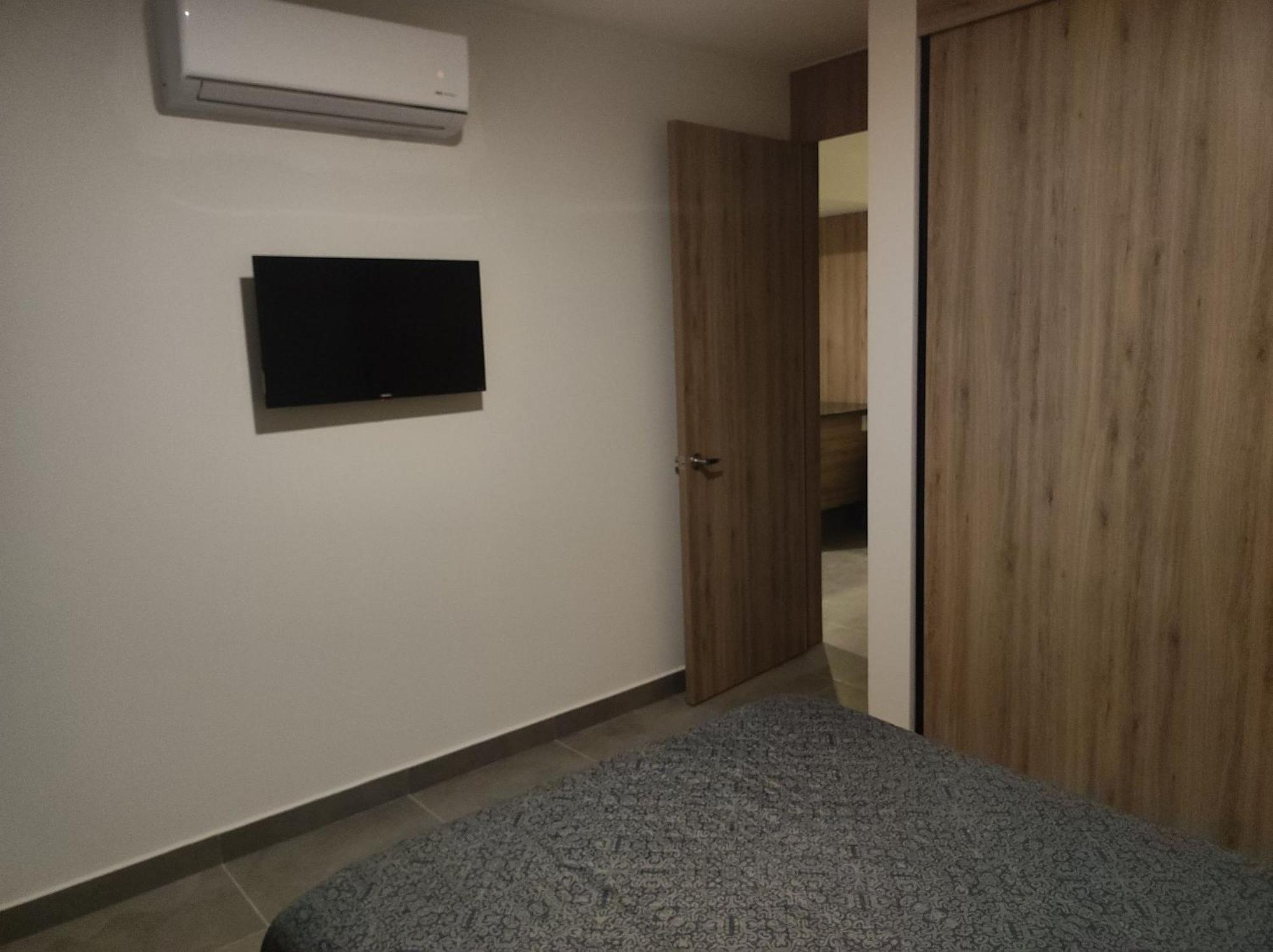 Apartamento Elegante Con Balcon | Art Park Gdl