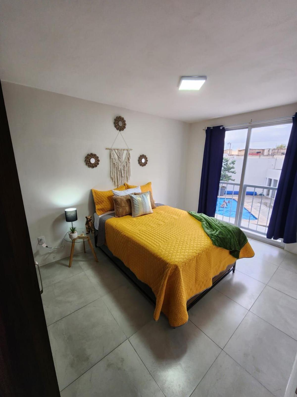 Centrico, Con Alberca Y Estacionamiento Apartment