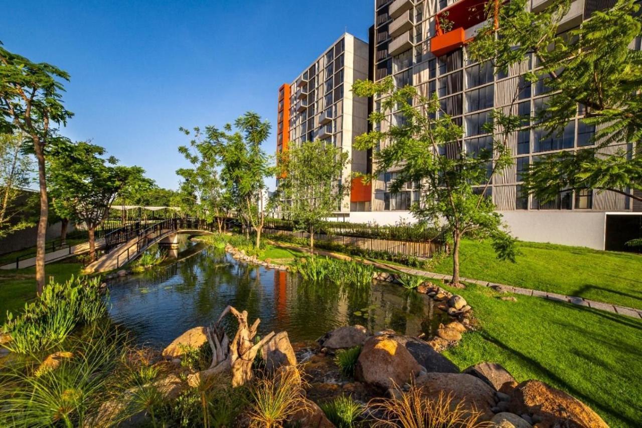 Elegante Con Balcon | Art Park Gdl *