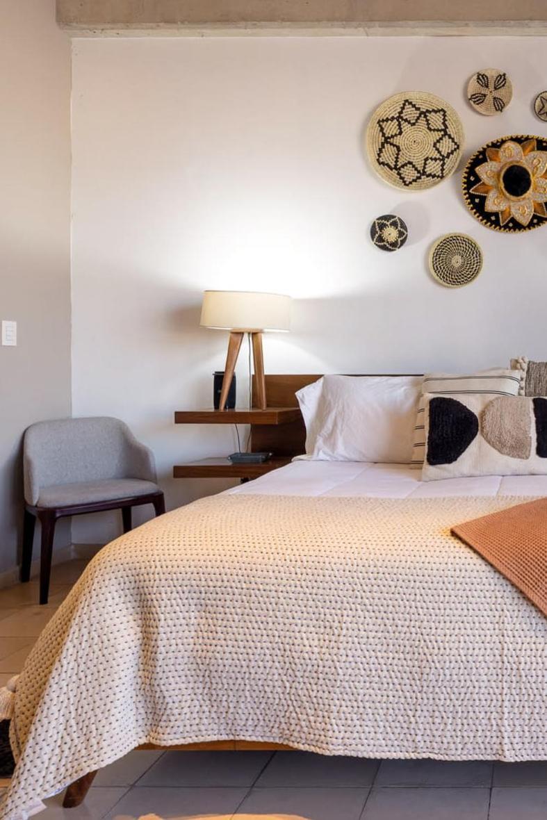 Comfortable And Modern In The Amerciana Neighborhood Mariachiloft *