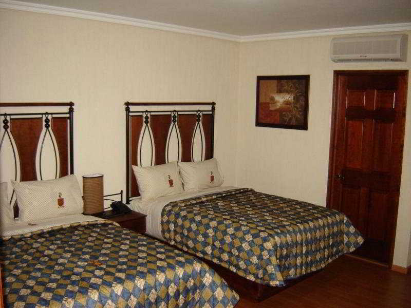 Alcazar - Centro Historico Hotel