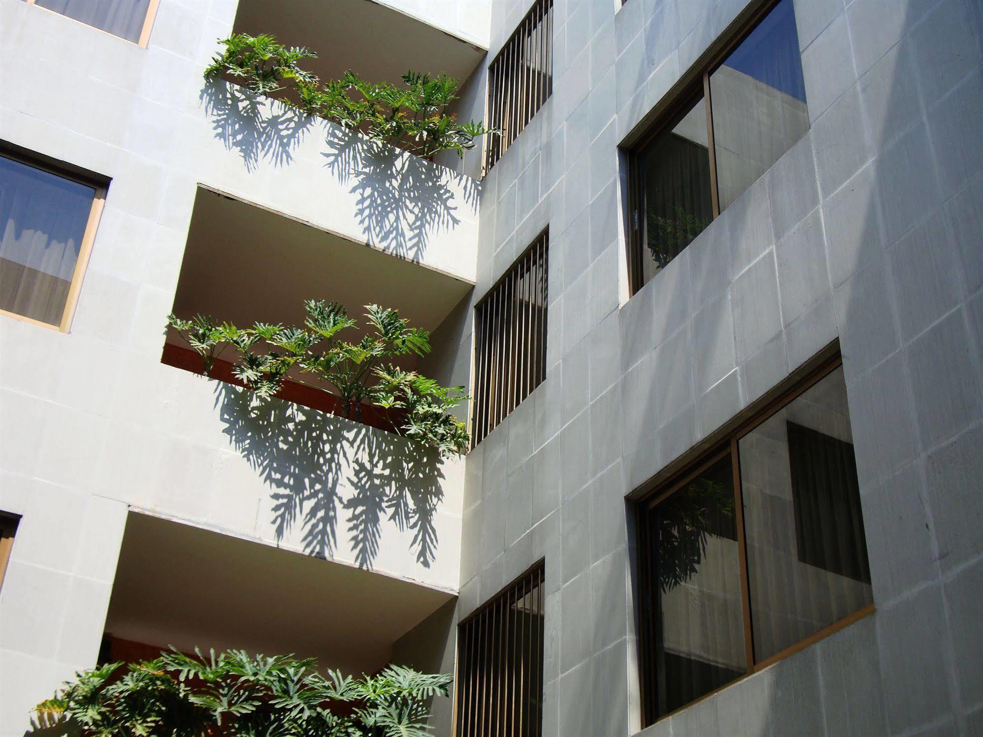 Cervantes Hotel 4*