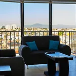Increíble apartamento panoramico con Piscina, Rooftop garden y Terraza